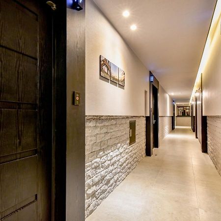 French Code Hotel Changwon Esterno foto